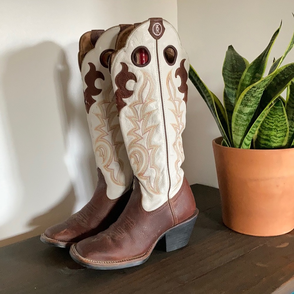 Tony Lama boots